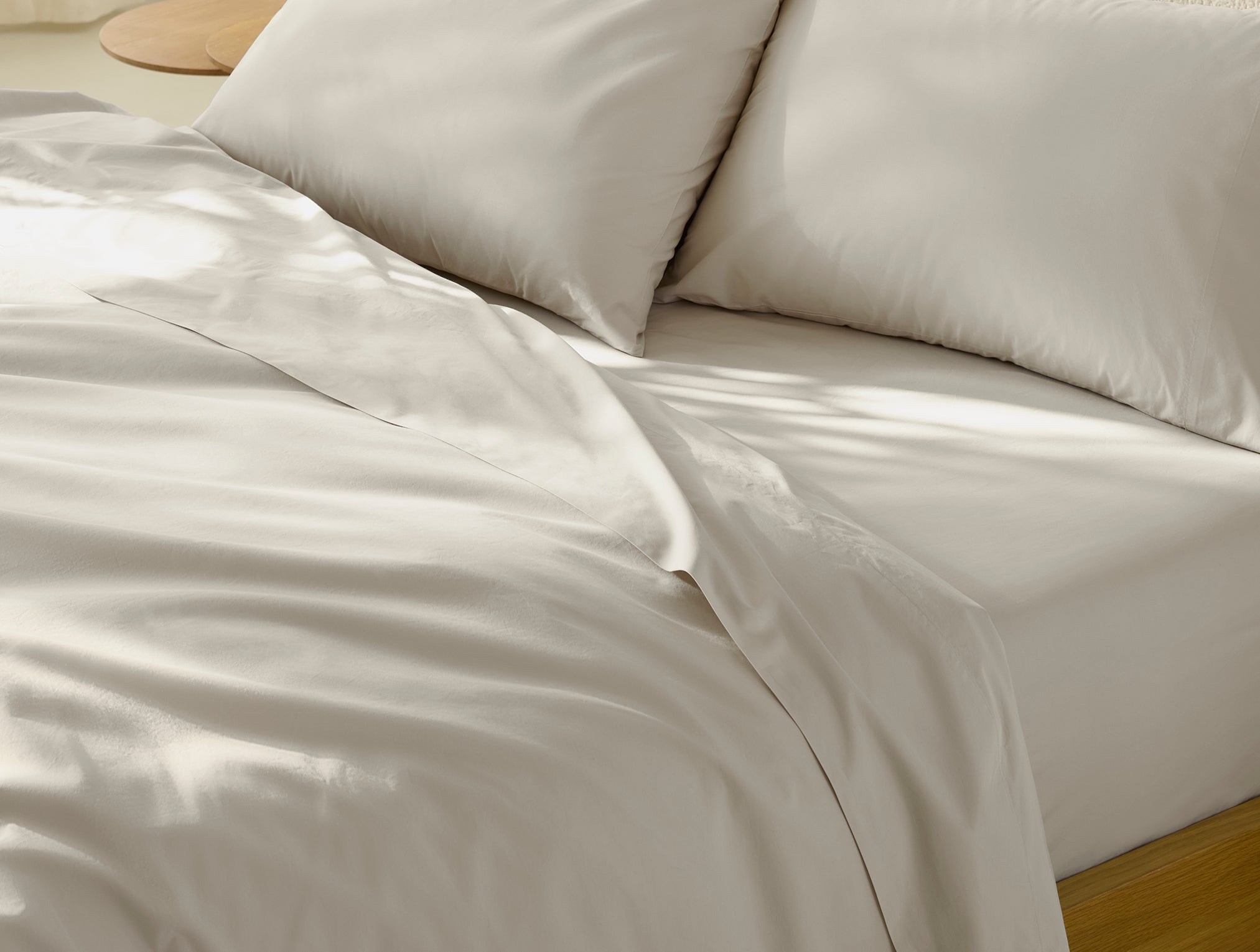 Refined Organic Percale Sheet Set - Image 3