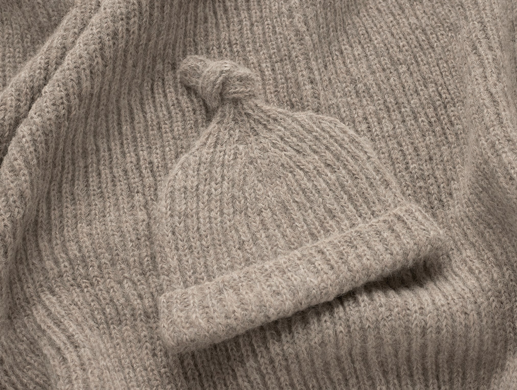 Andes Suri Alpaca Knit Baby Gift Set - Image 2