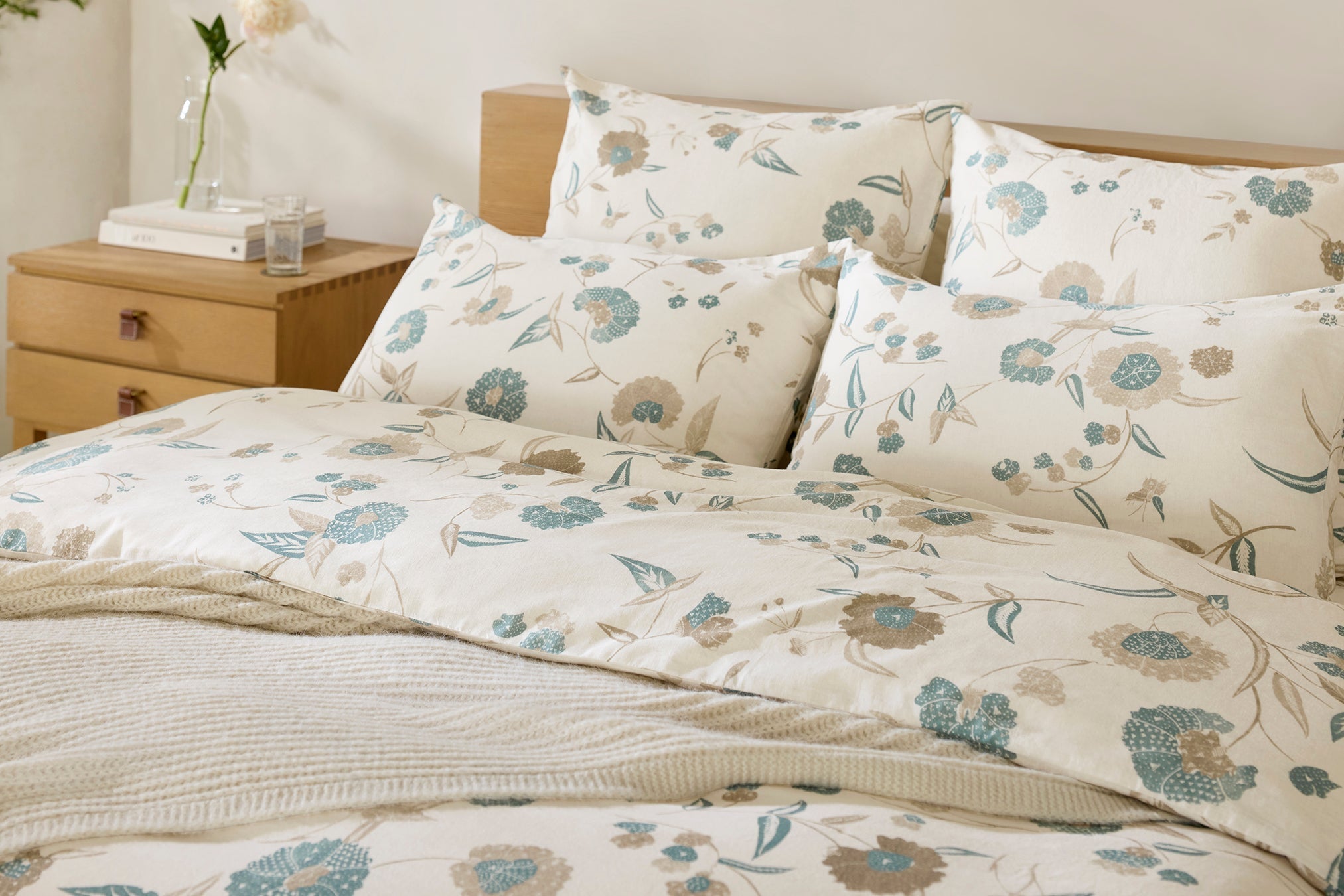 Aurora Print Duvet Cover - Image 3