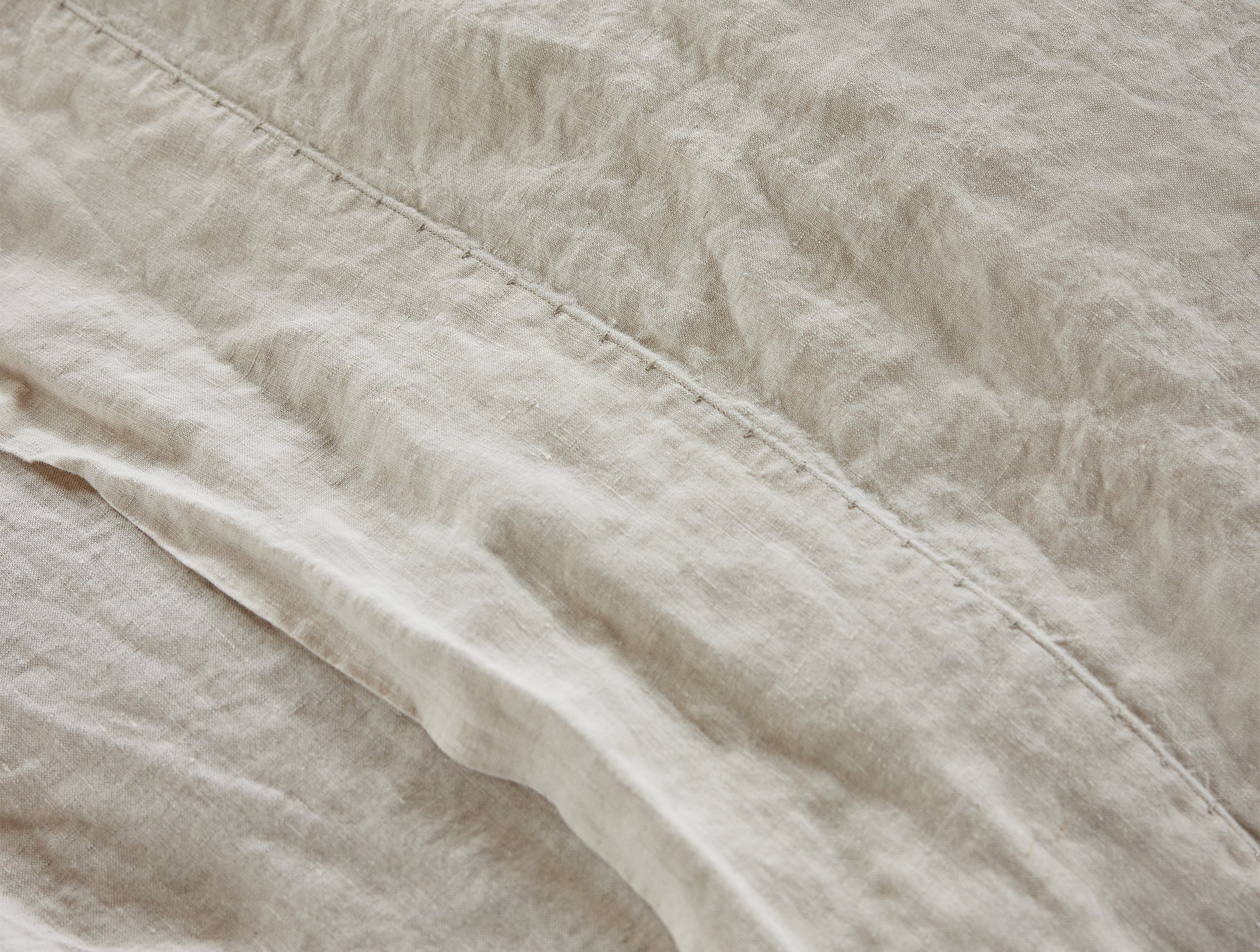 Organic Relaxed Linen Fitted Sheet - Image 2