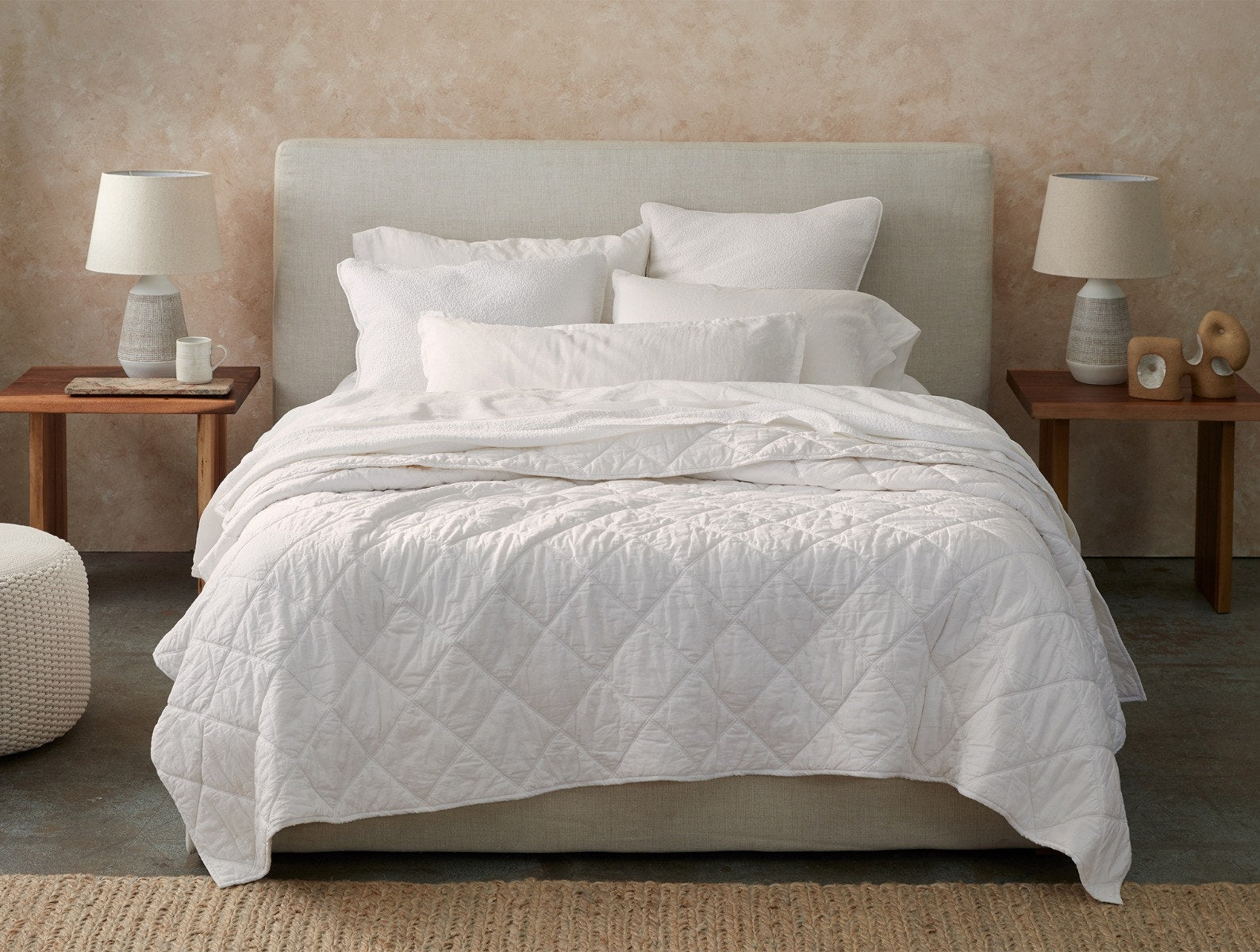 Diamond-Stitched Organic Cotton Comforter - Image 2